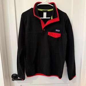 Patagonia Synchilla Black and Red Pullover